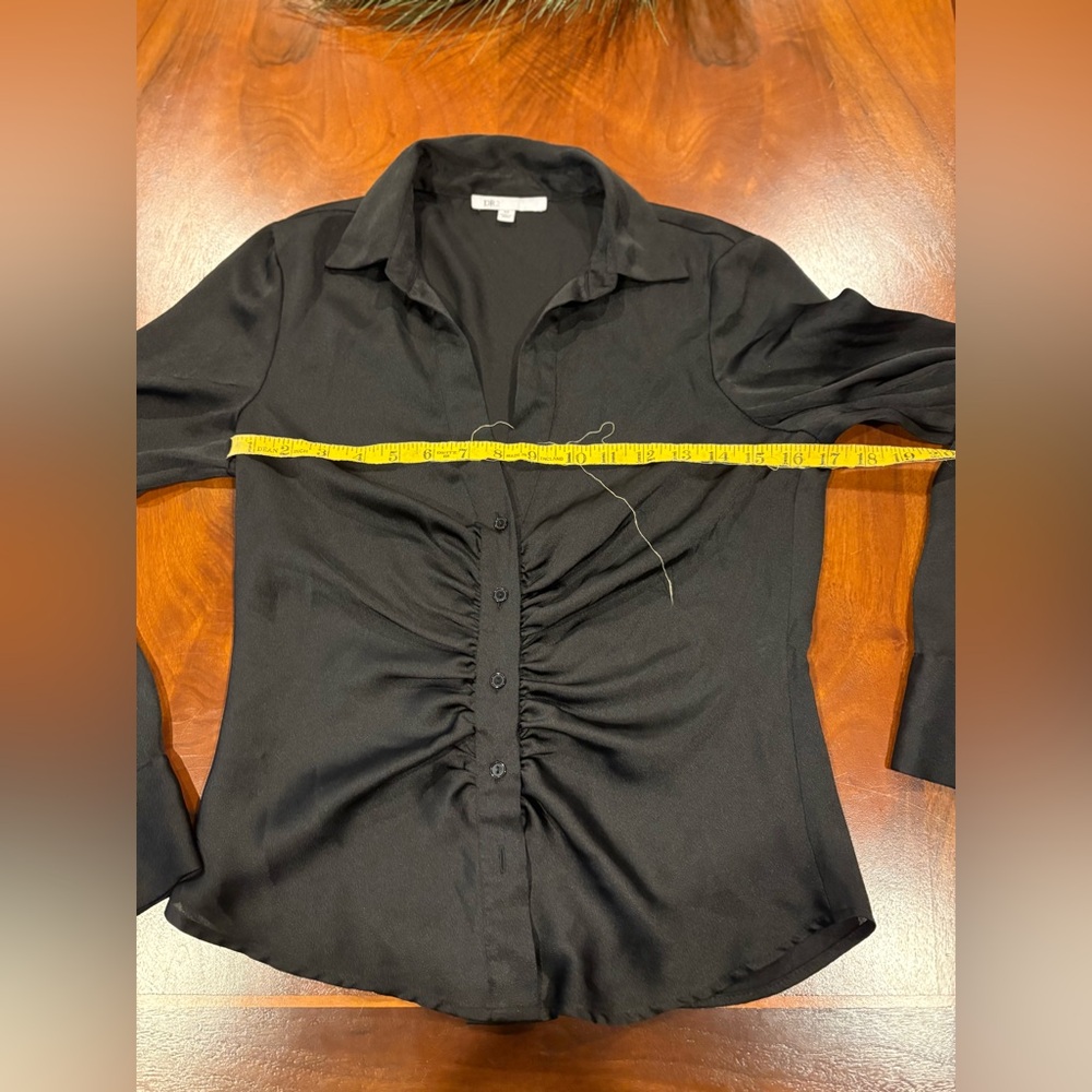 Elegant Black Women's Top, by DR2 , size XS - Picture 6 of 7